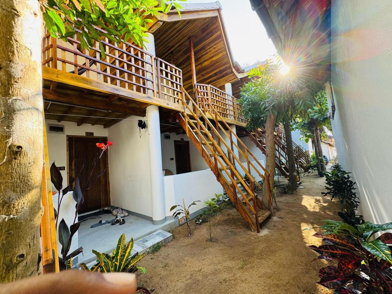Beach Wave Hotel Arugam Bay Luaran gambar